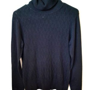 Estrna Jane Turtleneck Sweater. Medium. Long Sleeve.